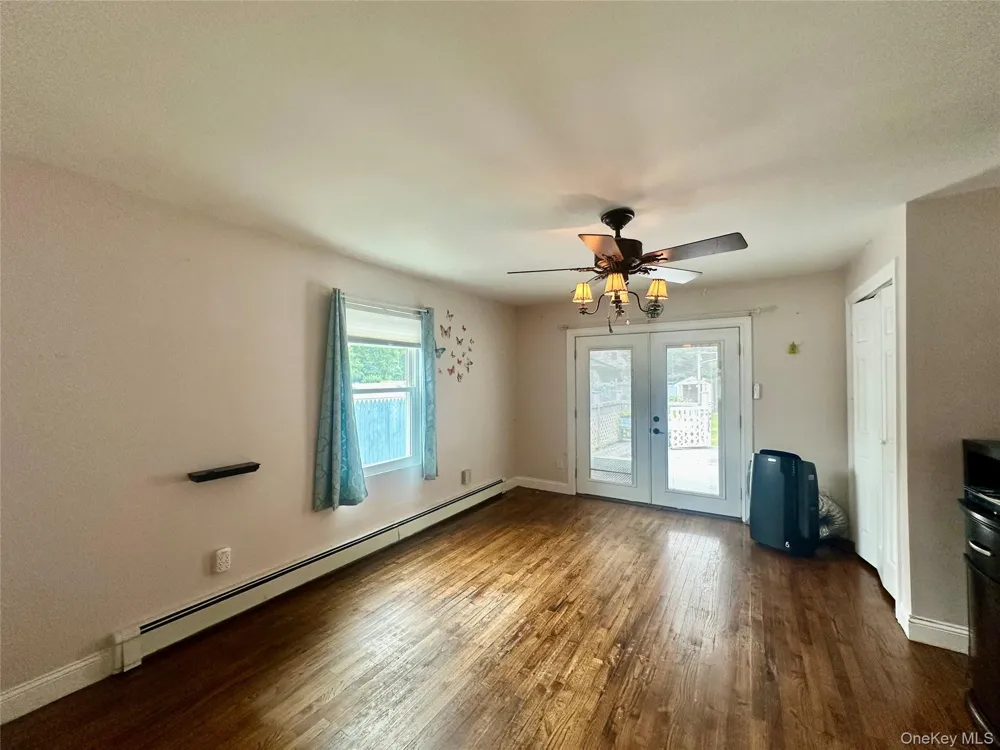30 Robinwood Street Mastic, NY 11950