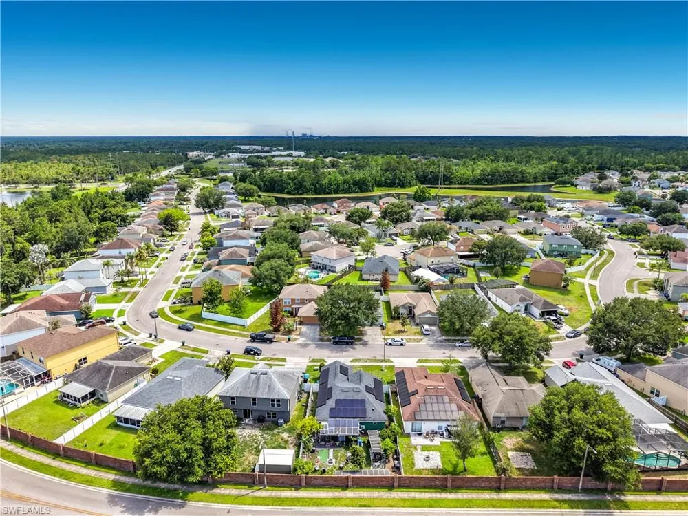 2131 Corner School Drive Orlando, FL 32820