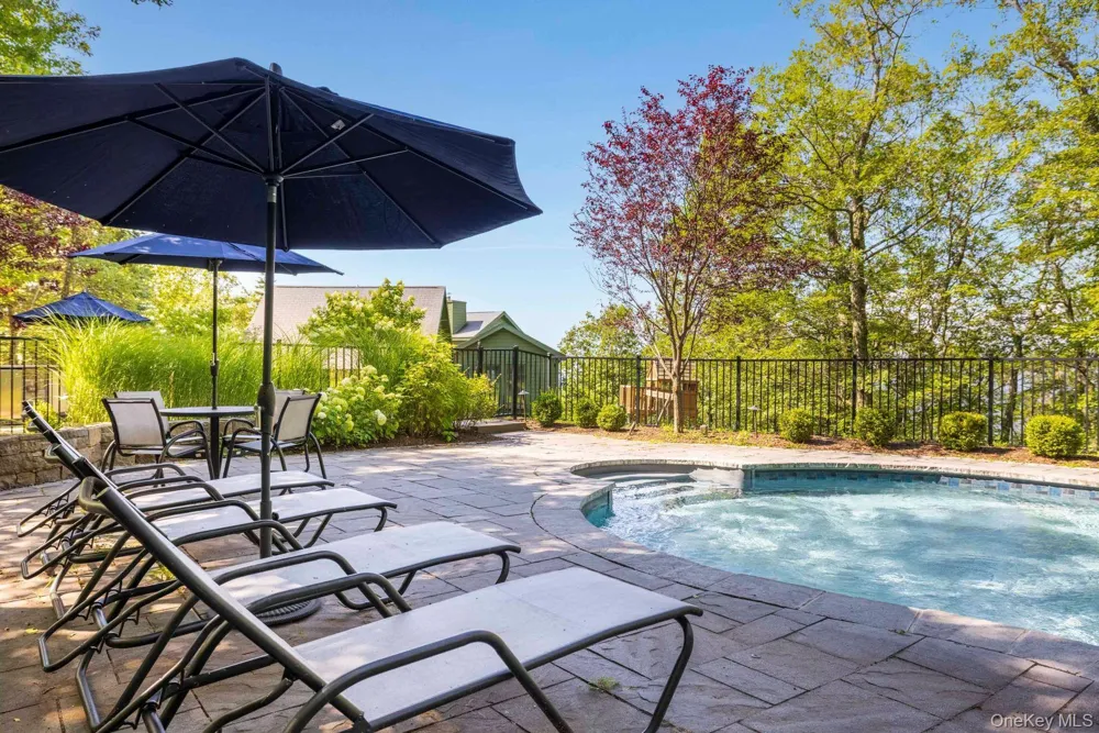 235 California Quarry Road Woodstock, NY 12498