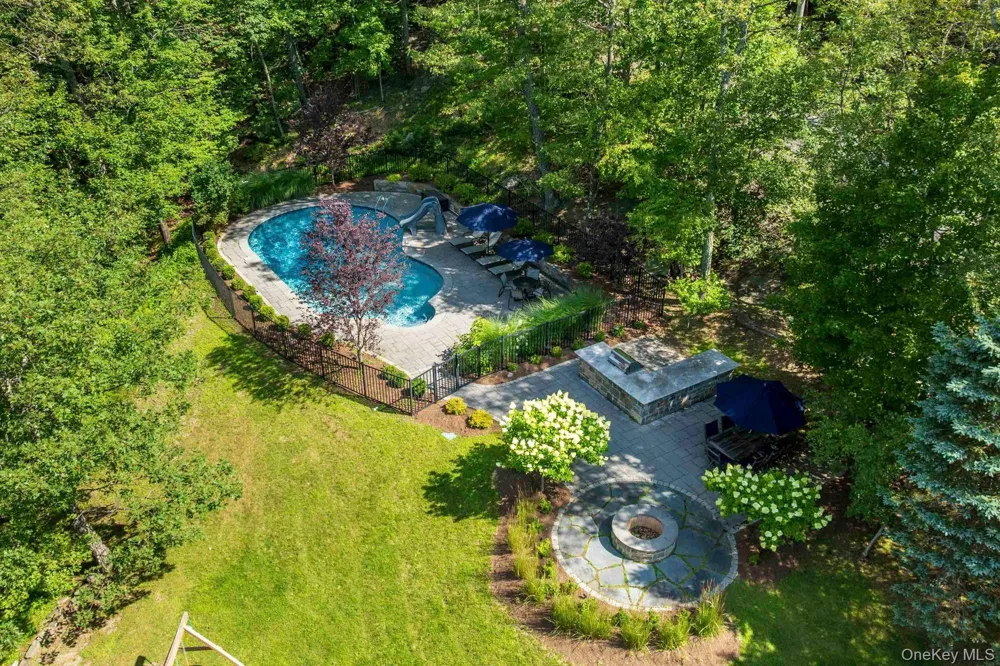 235 California Quarry Road Woodstock, NY 12498