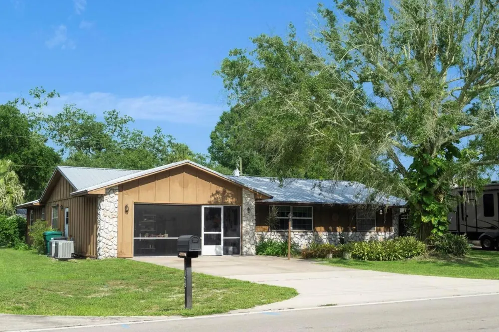 1864 SW 24th Avenue Okeechobee, FL 34974