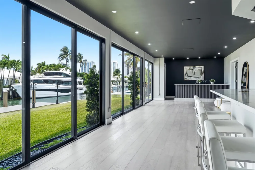 1170 Fairview Lane Singer Island, FL 33404