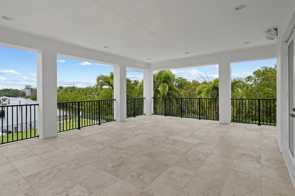 13965 Willow Cay Drive Juno Beach, FL 33408