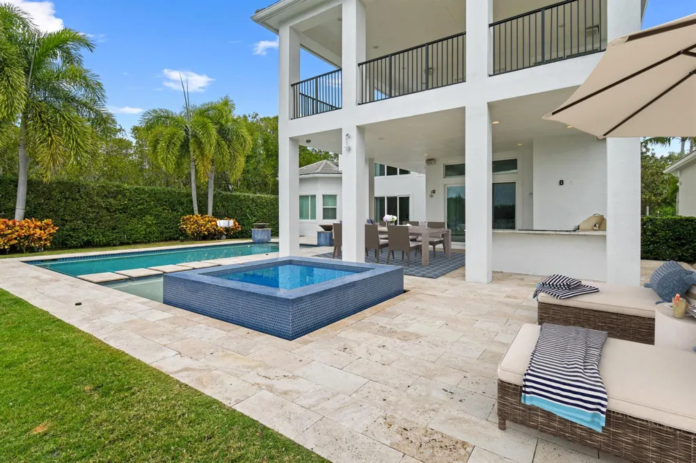13965 Willow Cay Drive Juno Beach, FL 33408