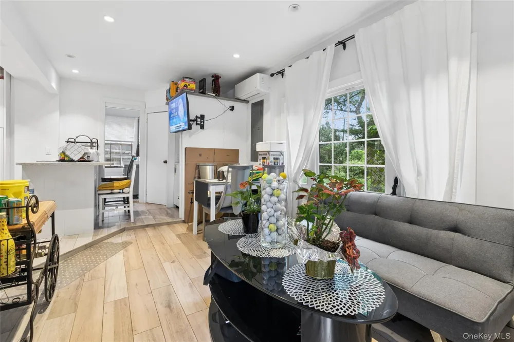 89 S Elroy Drive Montauk, NY 11954