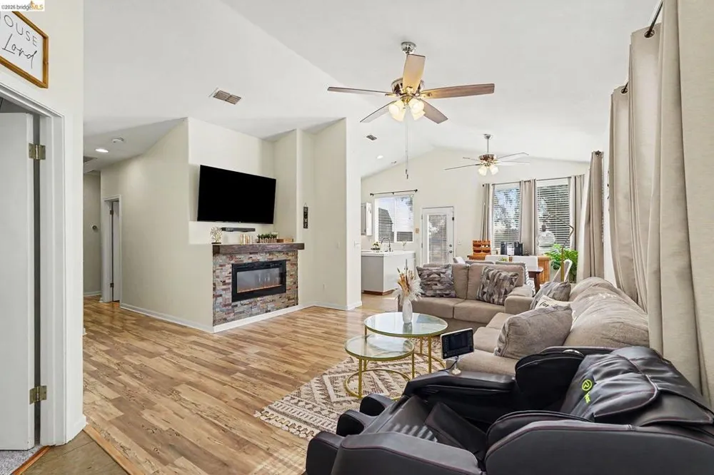 678 Rubier Way Rio Vista, CA 94571