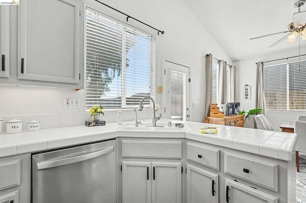 678 Rubier Way Rio Vista, CA 94571