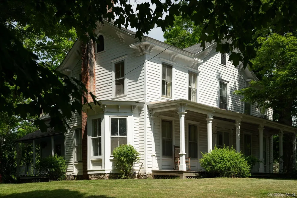 7115 Albany Post Road Rhinebeck, NY 12572