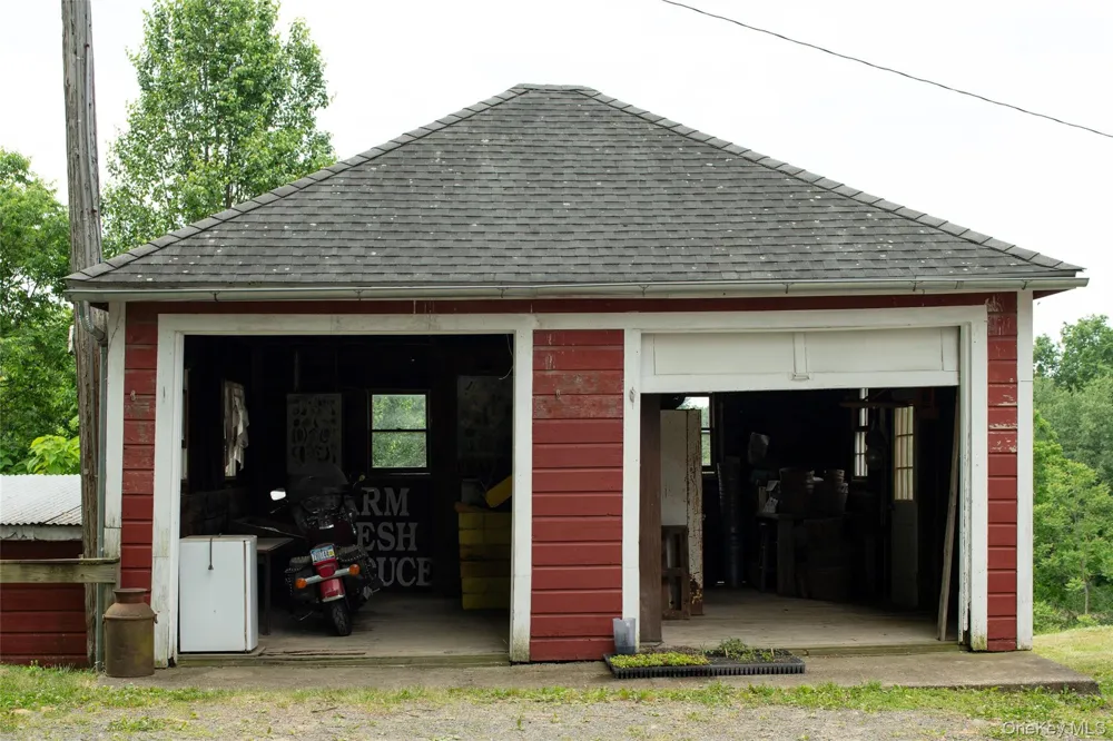 7115 Albany Post Road Rhinebeck, NY 12572