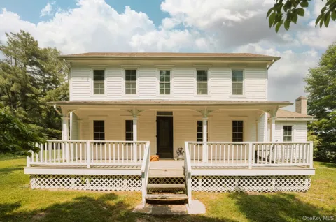 1100 Harlemville Road
