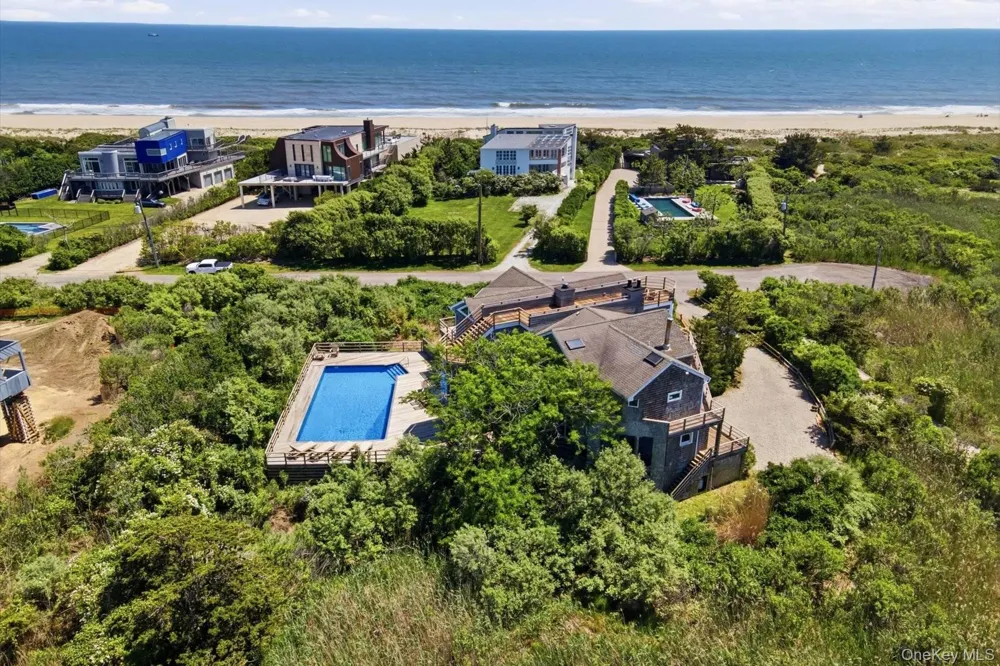 137 Sandune Court Sagaponack, NY 11962