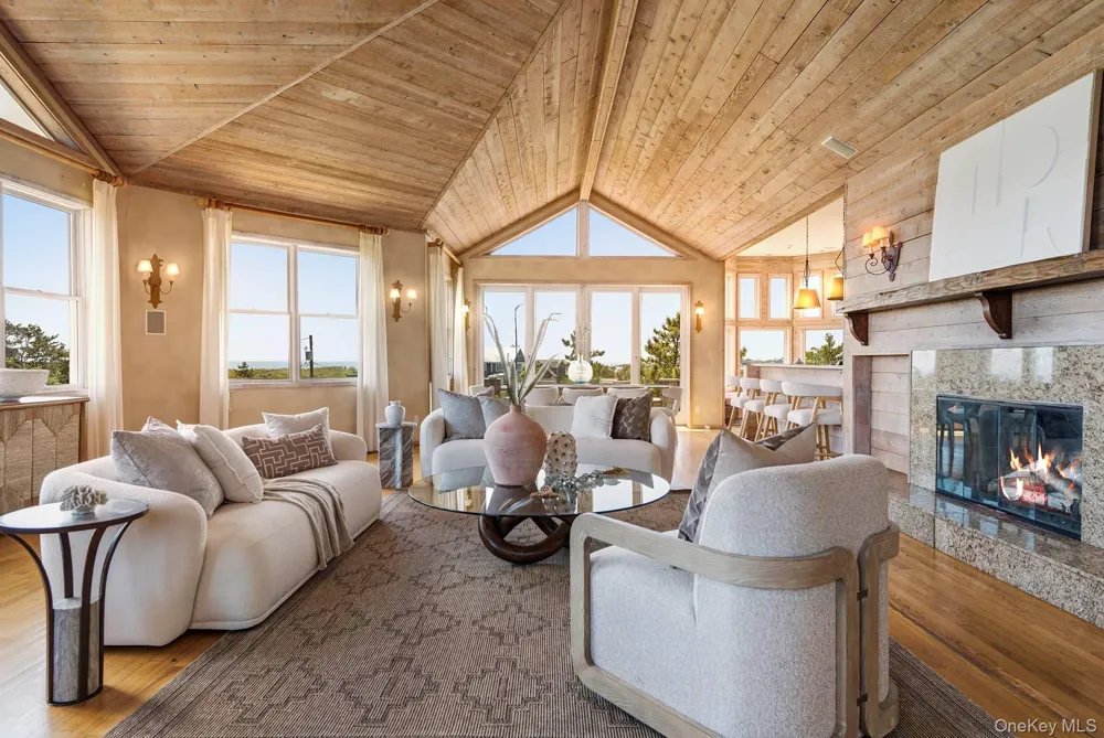 137 Sandune Court Sagaponack, NY 11962