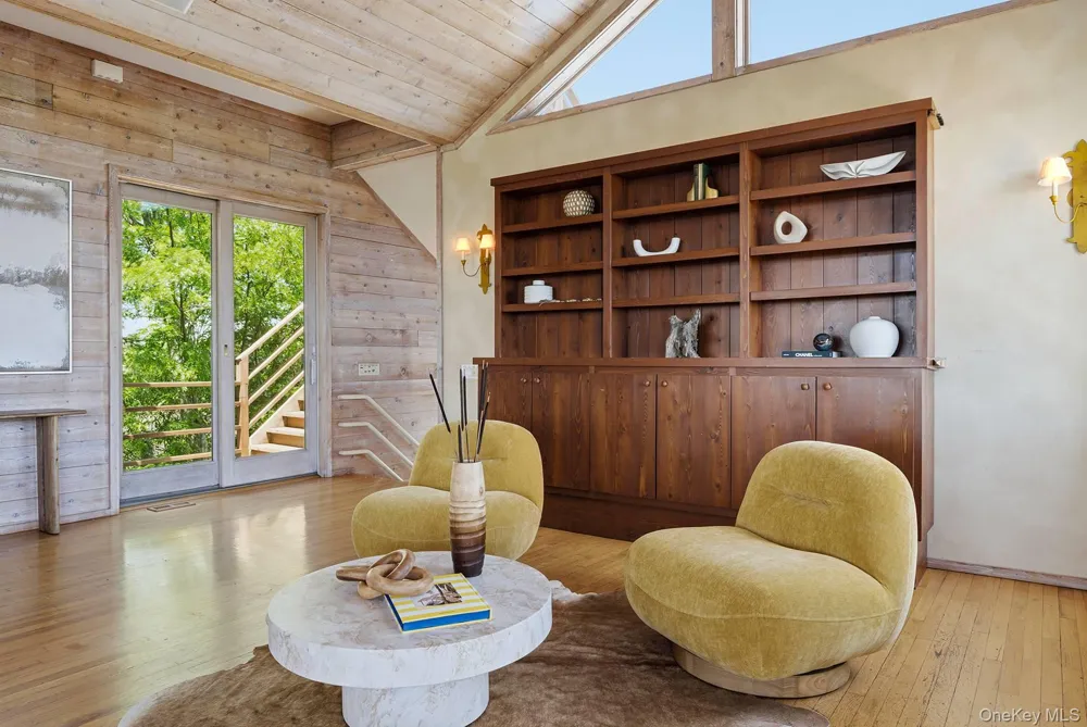 137 Sandune Court Sagaponack, NY 11962