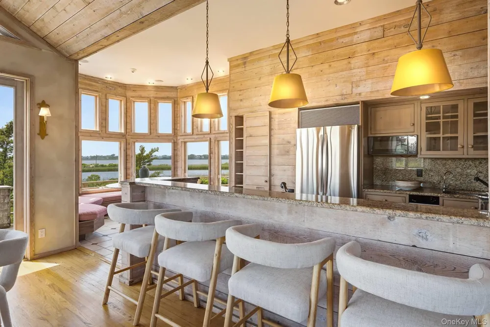137 Sandune Court Sagaponack, NY 11962