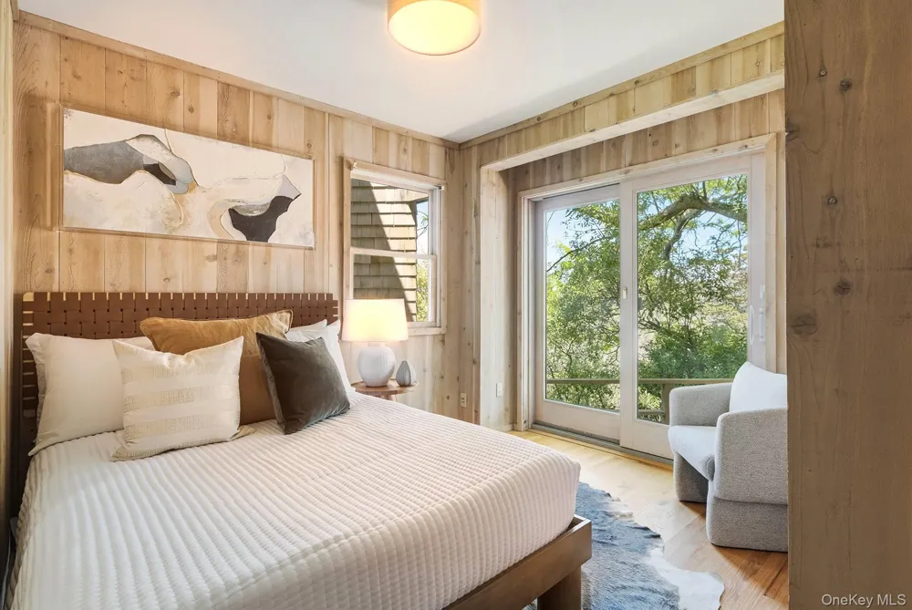 137 Sandune Court Sagaponack, NY 11962