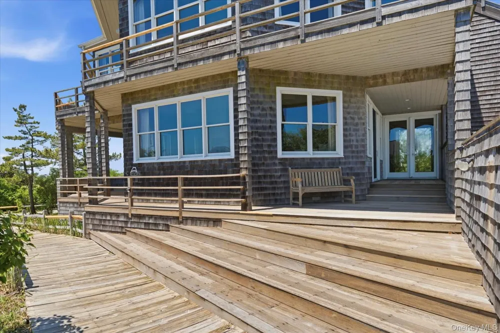 137 Sandune Court Sagaponack, NY 11962