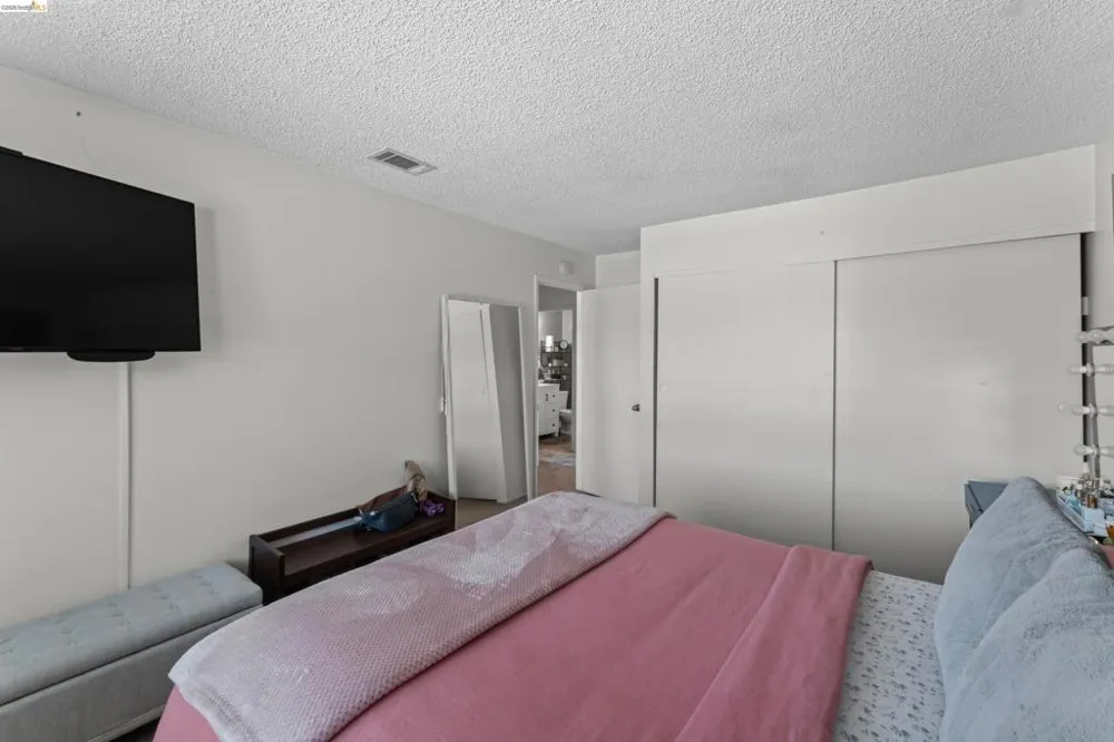 2504 Bishop Ln Antioch, CA 94509