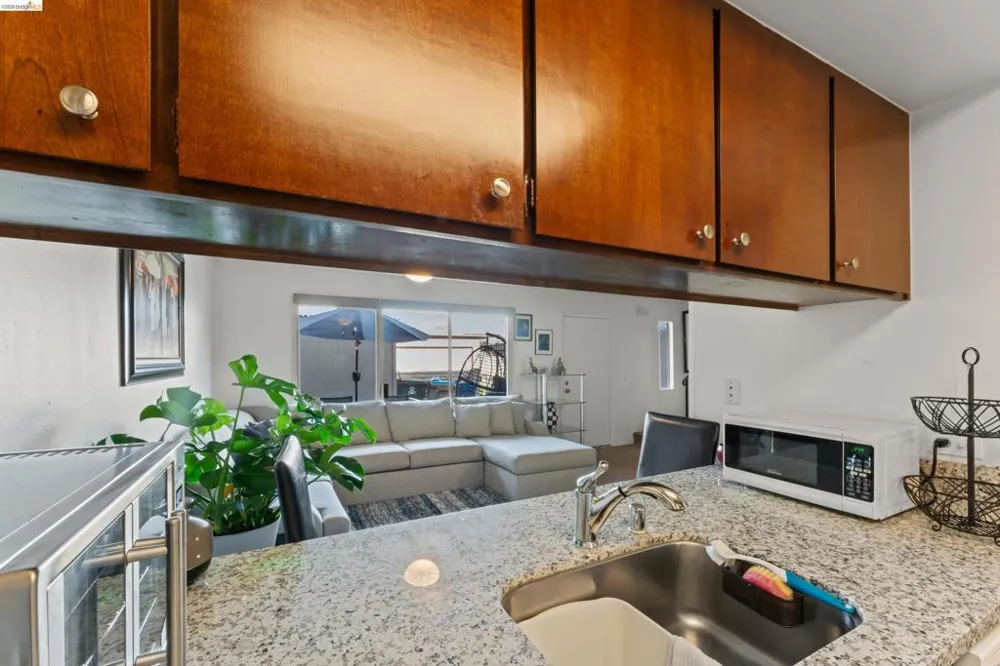 2504 Bishop Ln Antioch, CA 94509