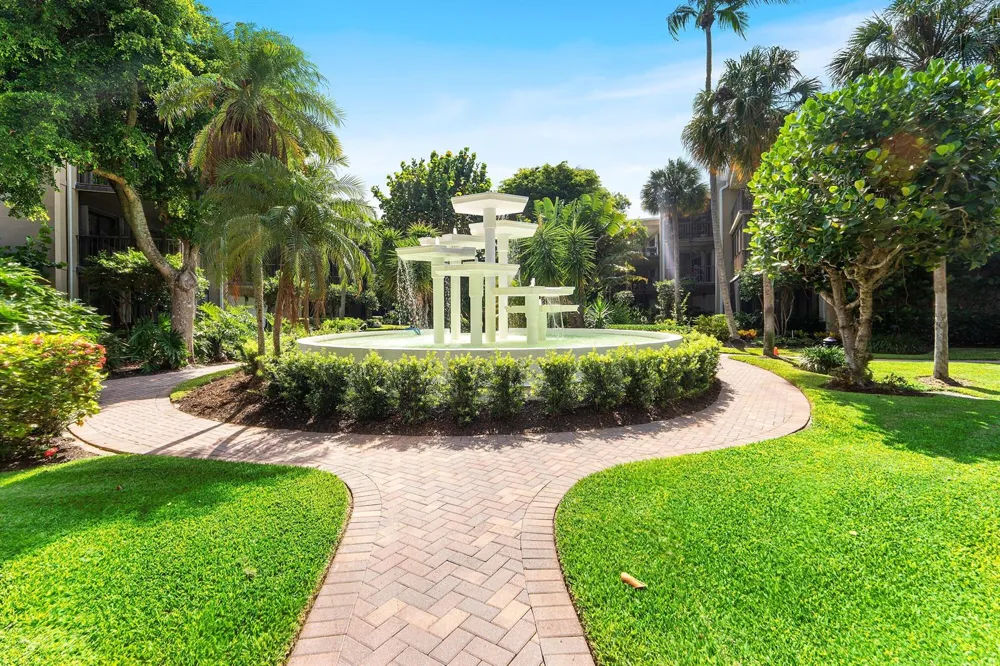 3605 S Ocean Boulevard #229 South Palm Beach, FL 33480