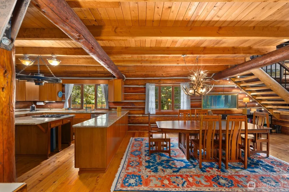 129 Lake Roesiger Road Snohomish, WA 98290