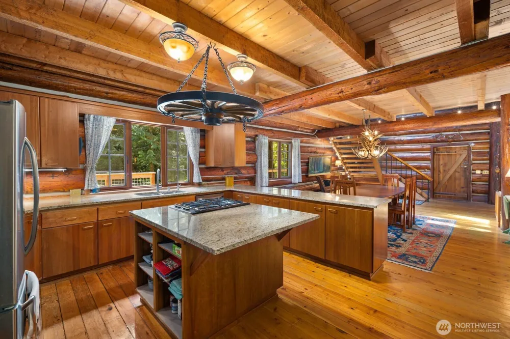 129 Lake Roesiger Road Snohomish, WA 98290