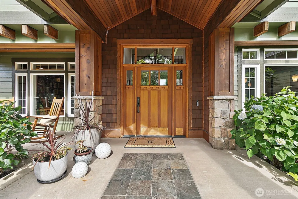 6402 Fairway Place SE Snoqualmie, WA 98065