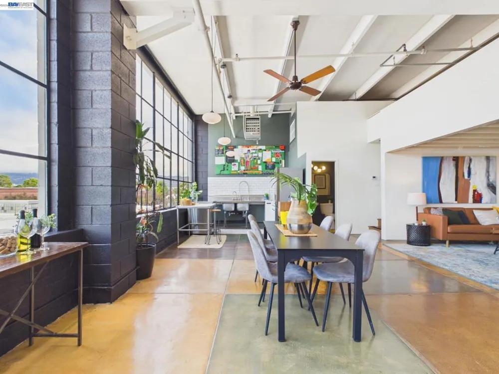 4053 Harlan St #315 Emeryville, CA 94608