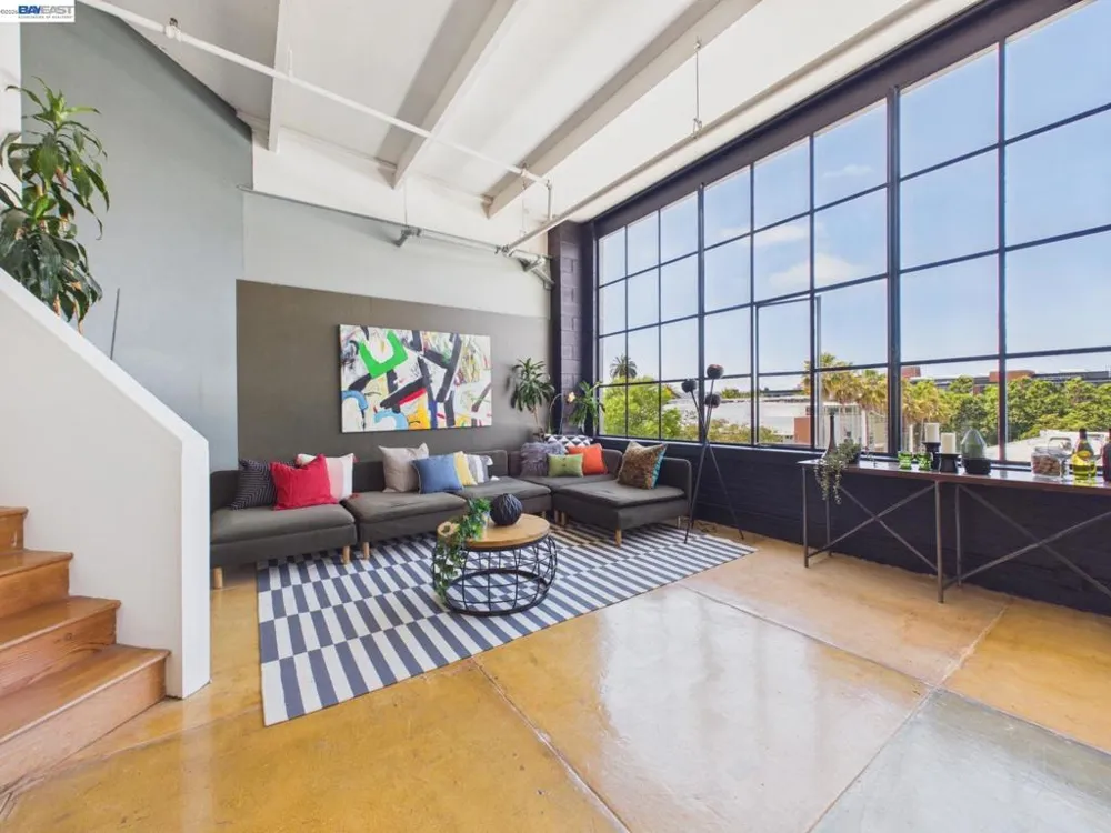 4053 Harlan St #315 Emeryville, CA 94608