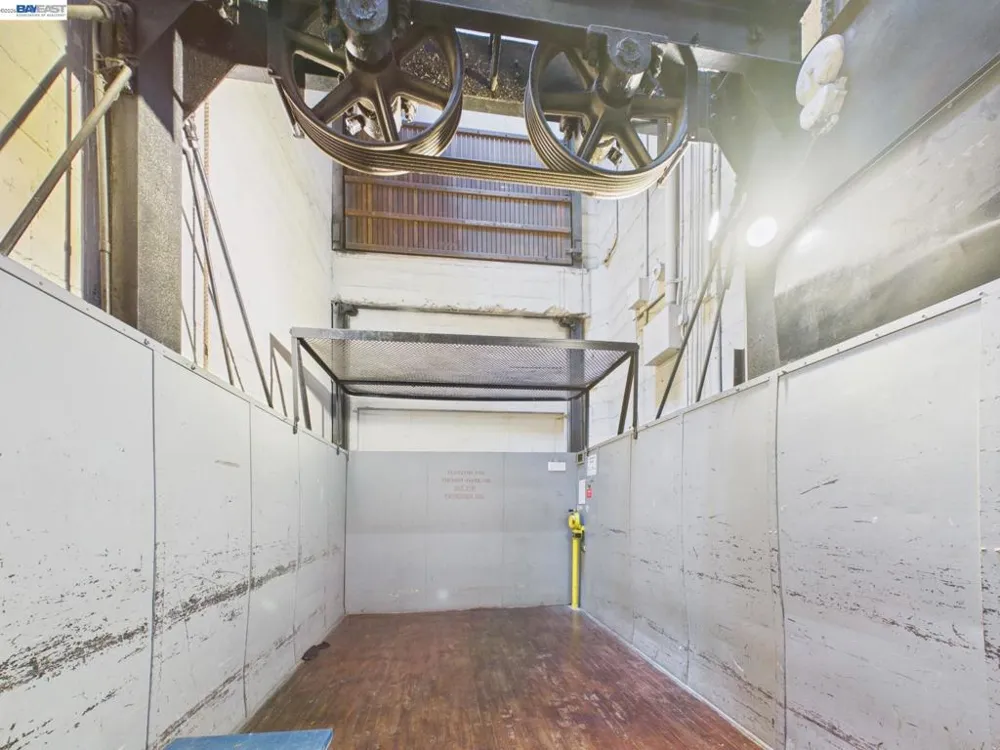 4053 Harlan St #315 Emeryville, CA 94608