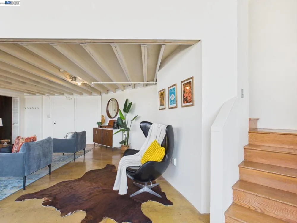 4053 Harlan St #315 Emeryville, CA 94608