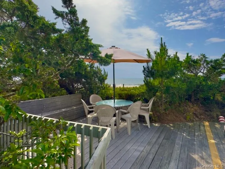 54 Lewis Walk Cherry Grove, NY 11782
