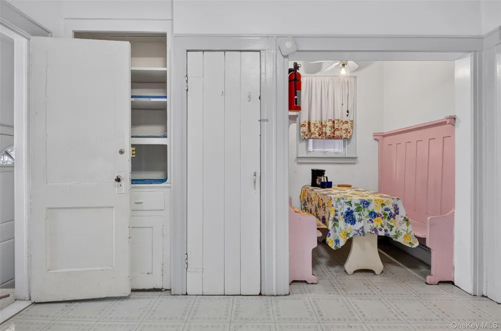 4084 Denman Street Elmhurst, NY 11373