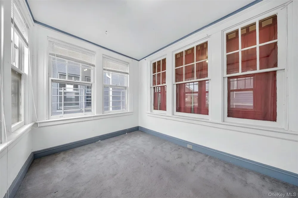 4084 Denman Street Elmhurst, NY 11373
