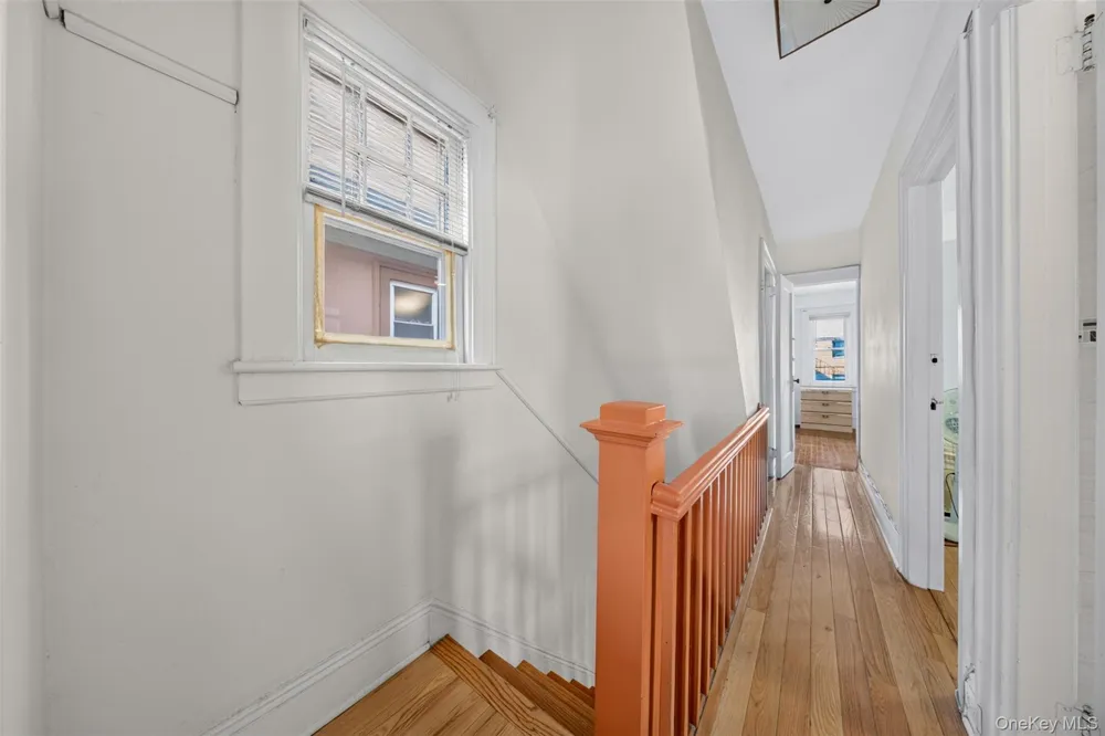4084 Denman Street Elmhurst, NY 11373