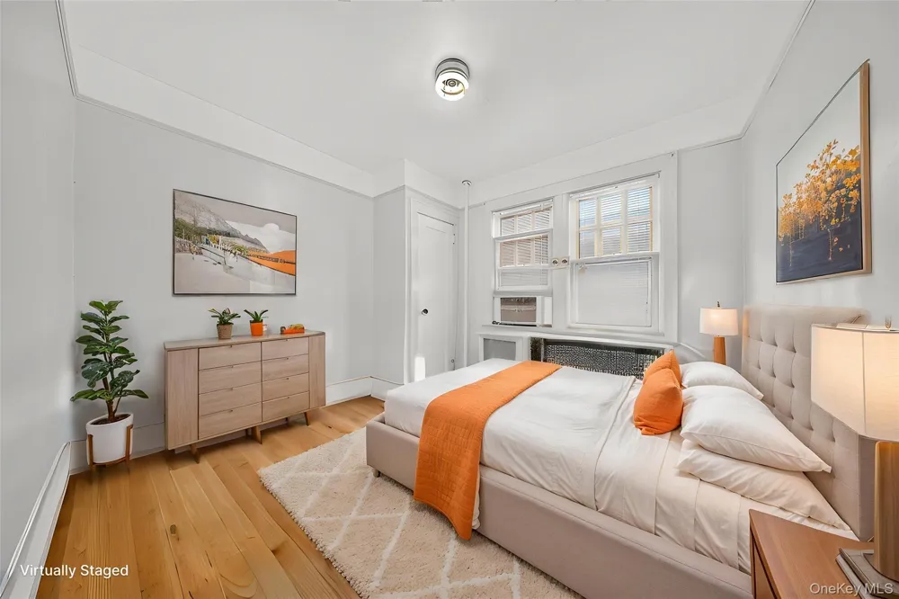 4084 Denman Street Elmhurst, NY 11373