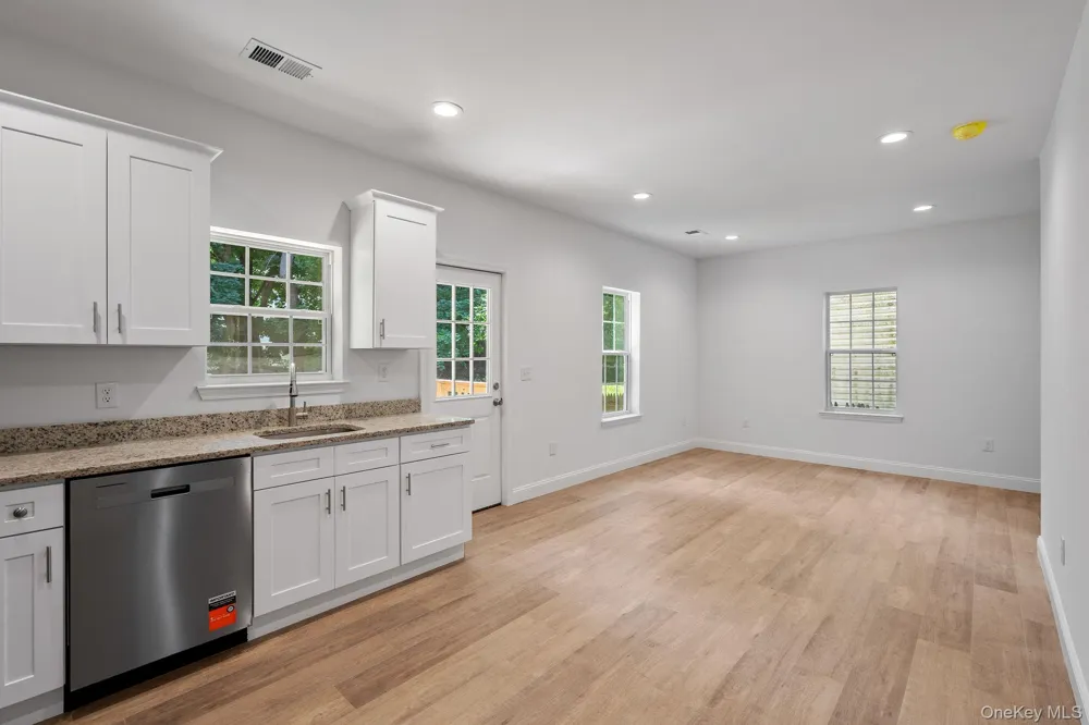 7 Lafayette Street Walden, NY 12586