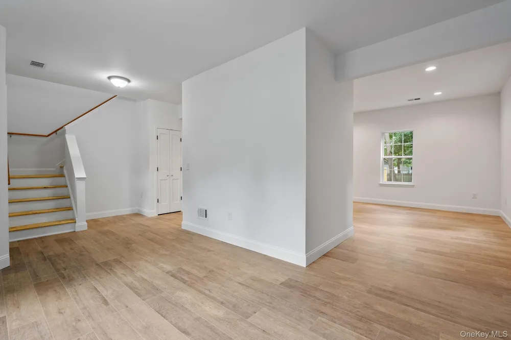 7 Lafayette Street Walden, NY 12586