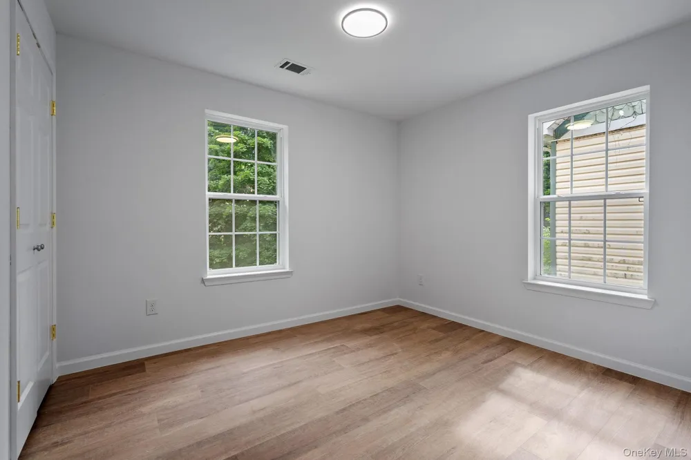 7 Lafayette Street Walden, NY 12586