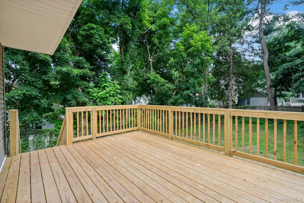 7 Lafayette Street Walden, NY 12586