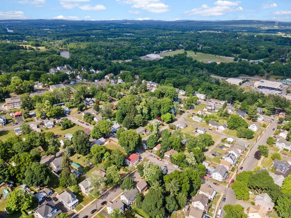 7 Lafayette Street Walden, NY 12586