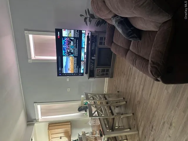 9402 Jamaica Avenue Woodhaven, NY 11421