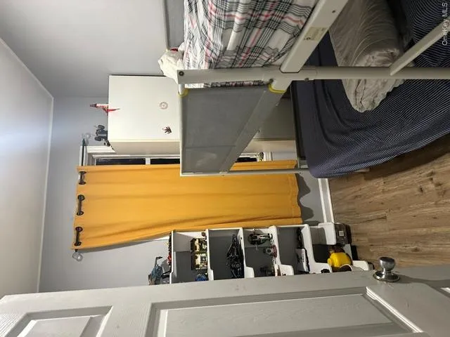 9402 Jamaica Avenue Woodhaven, NY 11421