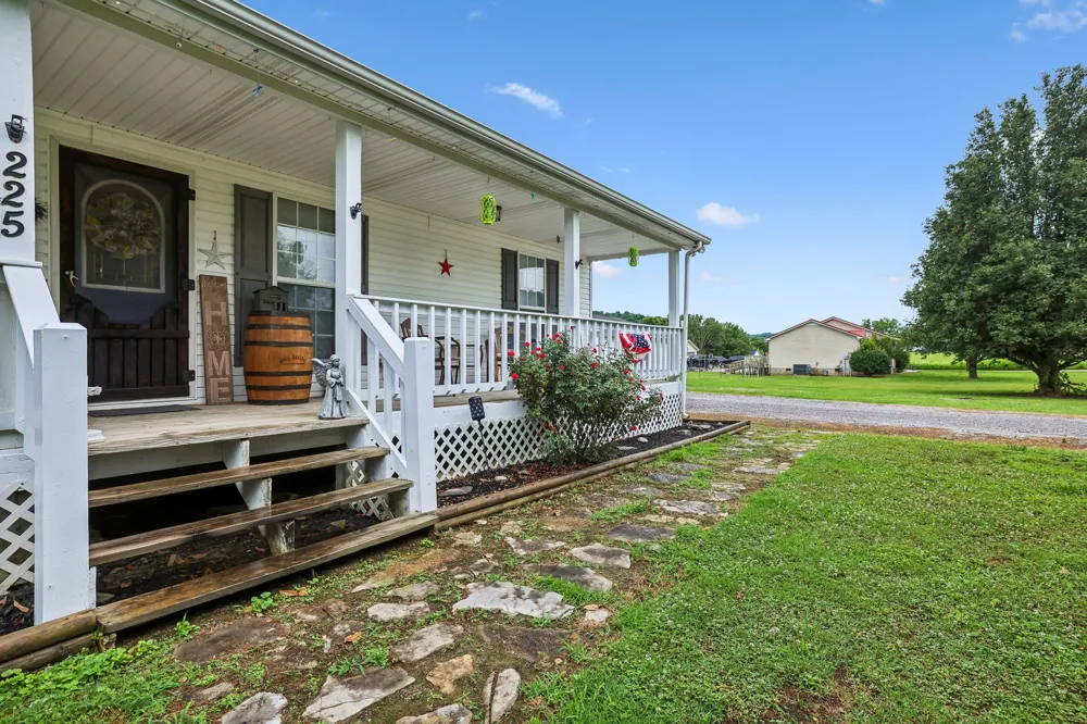 225 Woodbury Hwy Liberty, TN 37095
