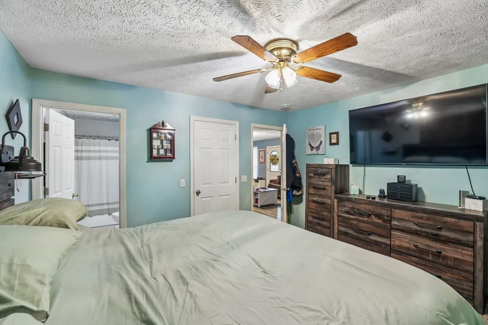 225 Woodbury Hwy Liberty, TN 37095