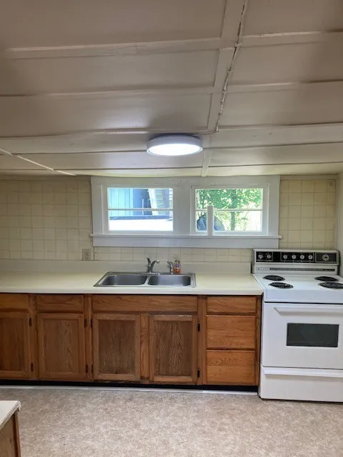 317 Mcminnville Hwy Woodbury, TN 37190