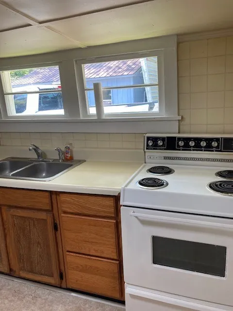 317 Mcminnville Hwy Woodbury, TN 37190