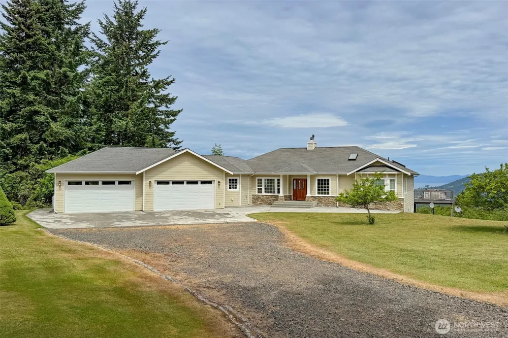 201 Karvellis Lane Port Angeles, WA 98363