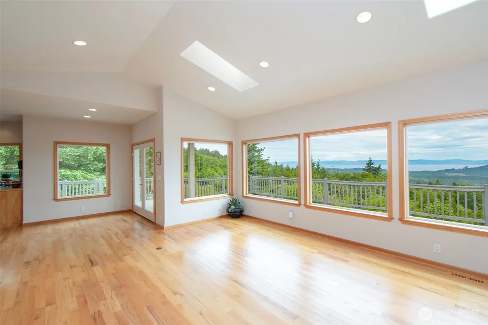 201 Karvellis Lane Port Angeles, WA 98363