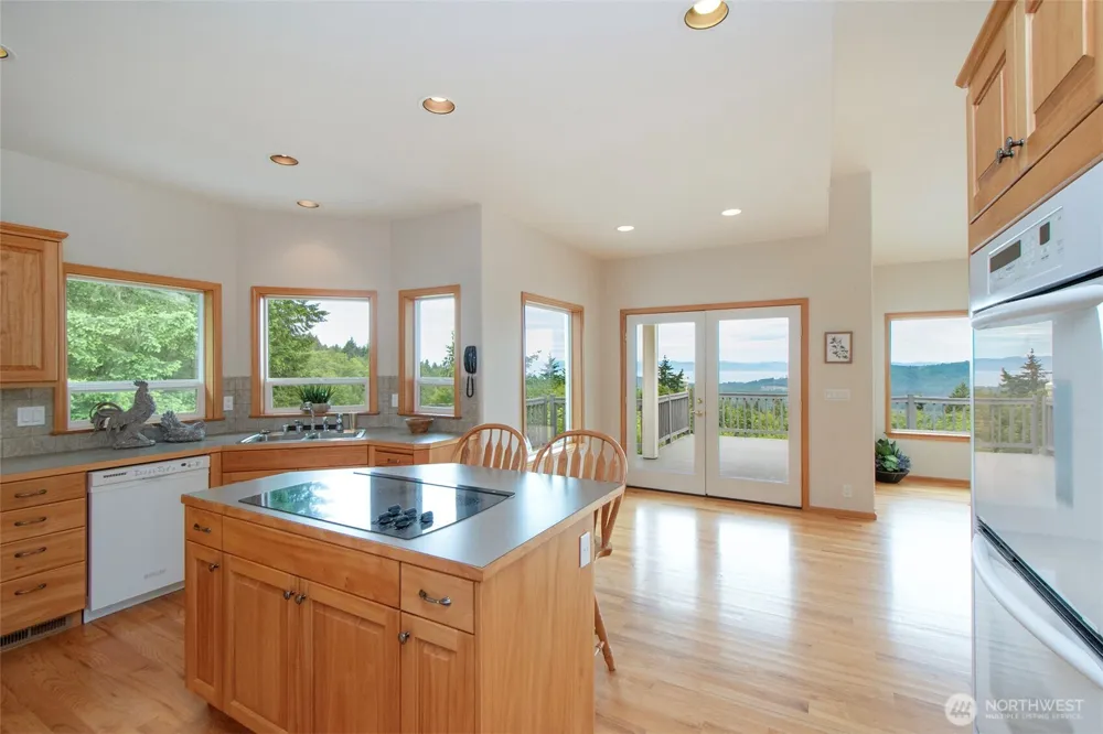 201 Karvellis Lane Port Angeles, WA 98363
