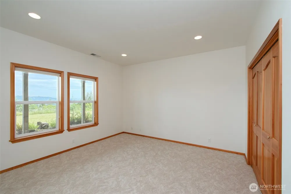 201 Karvellis Lane Port Angeles, WA 98363